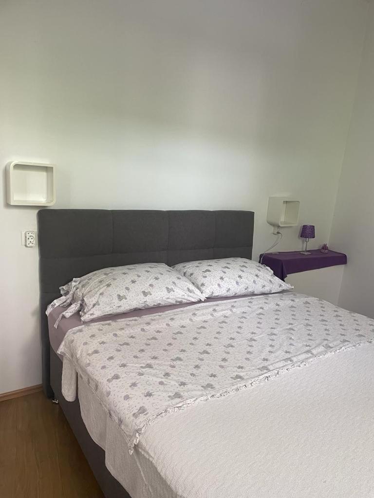 Apartments Dalia House Хвар Екстер'єр фото