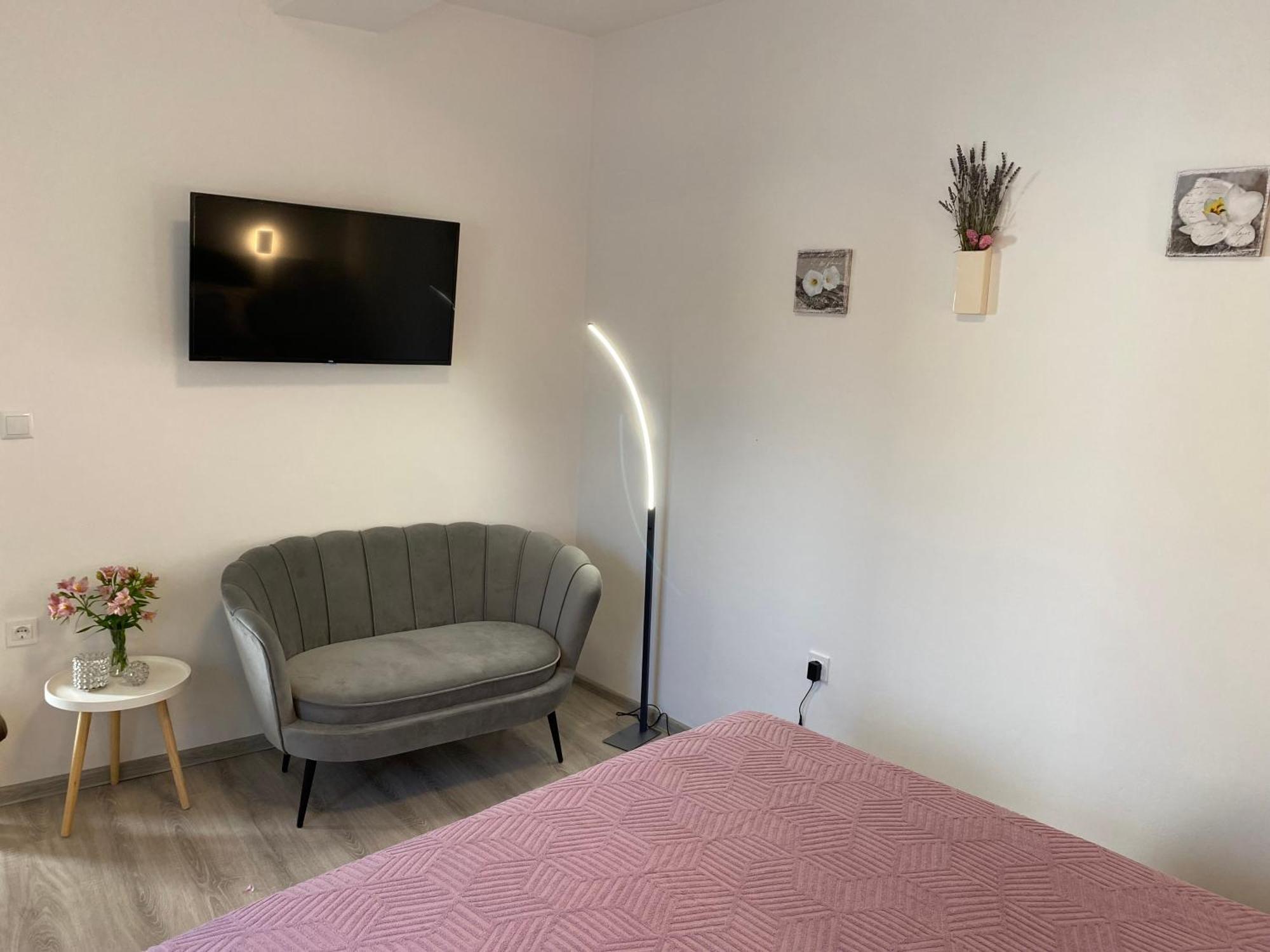 Apartments Dalia House Хвар Екстер'єр фото
