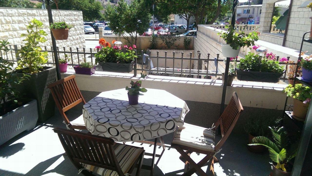 Apartments Dalia House Хвар Екстер'єр фото
